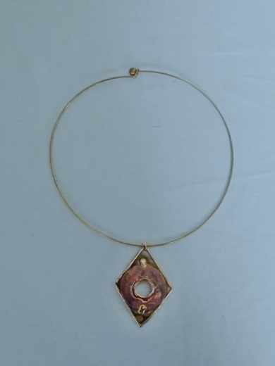 Collier aus Kupfer (ø ± 15 cm)